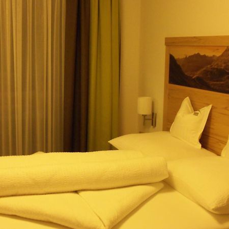 Alpinhotel Monte Superior - Silvretta Card Premium Betrieb 갈투르 외부 사진