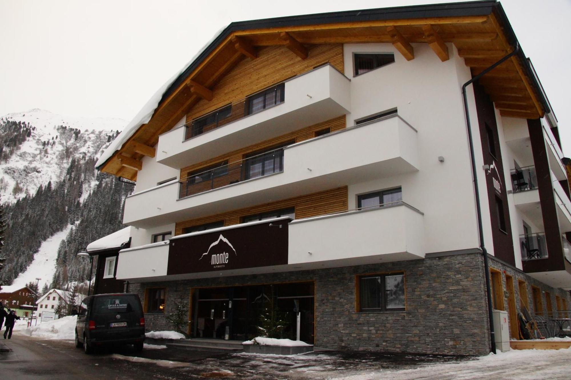 Alpinhotel Monte Superior - Silvretta Card Premium Betrieb 갈투르 외부 사진