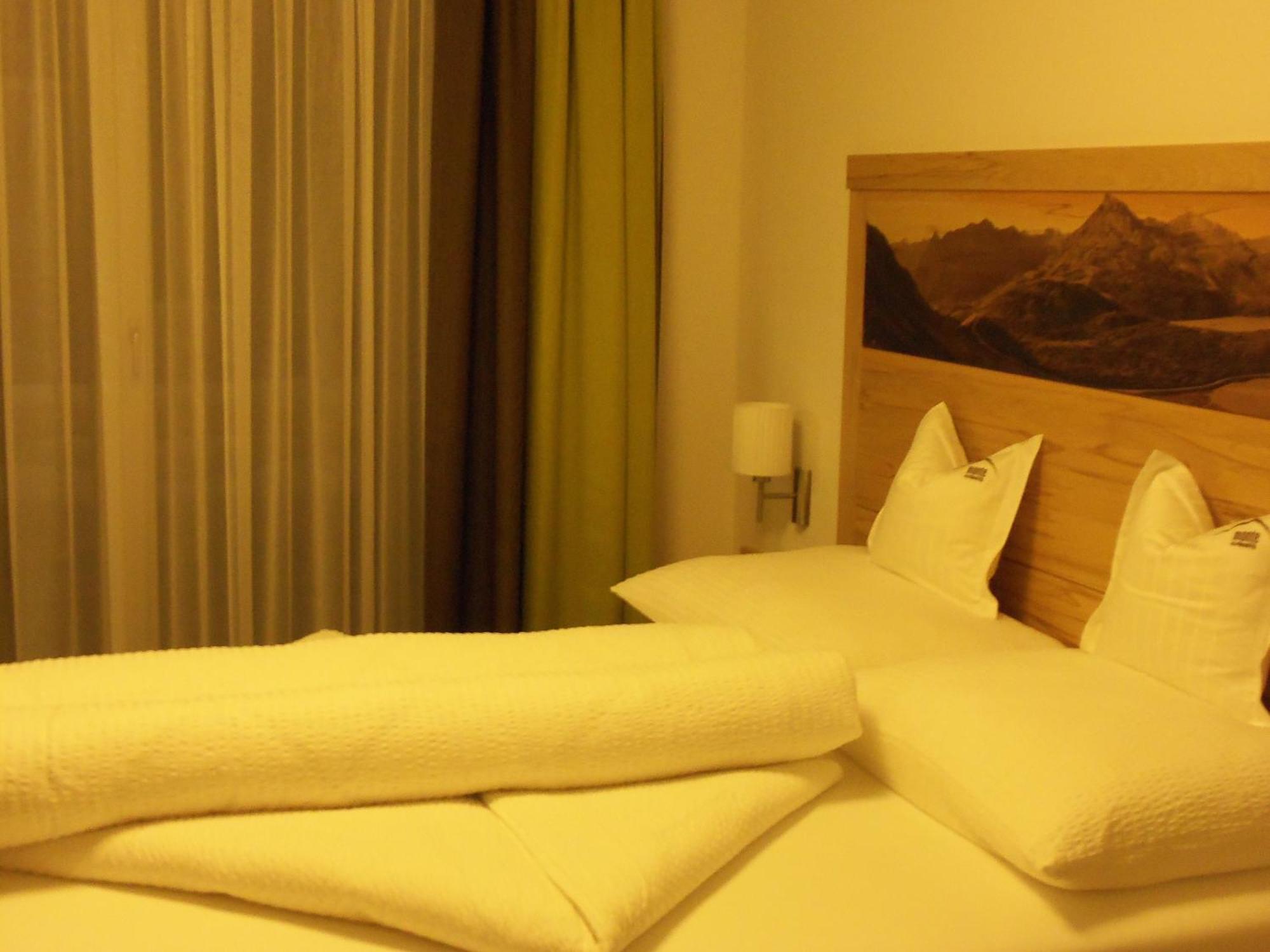 Alpinhotel Monte Superior - Silvretta Card Premium Betrieb 갈투르 외부 사진