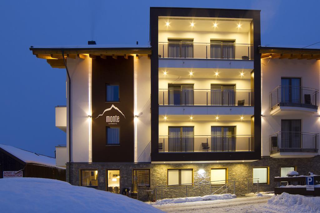 Alpinhotel Monte Superior - Silvretta Card Premium Betrieb 갈투르 외부 사진