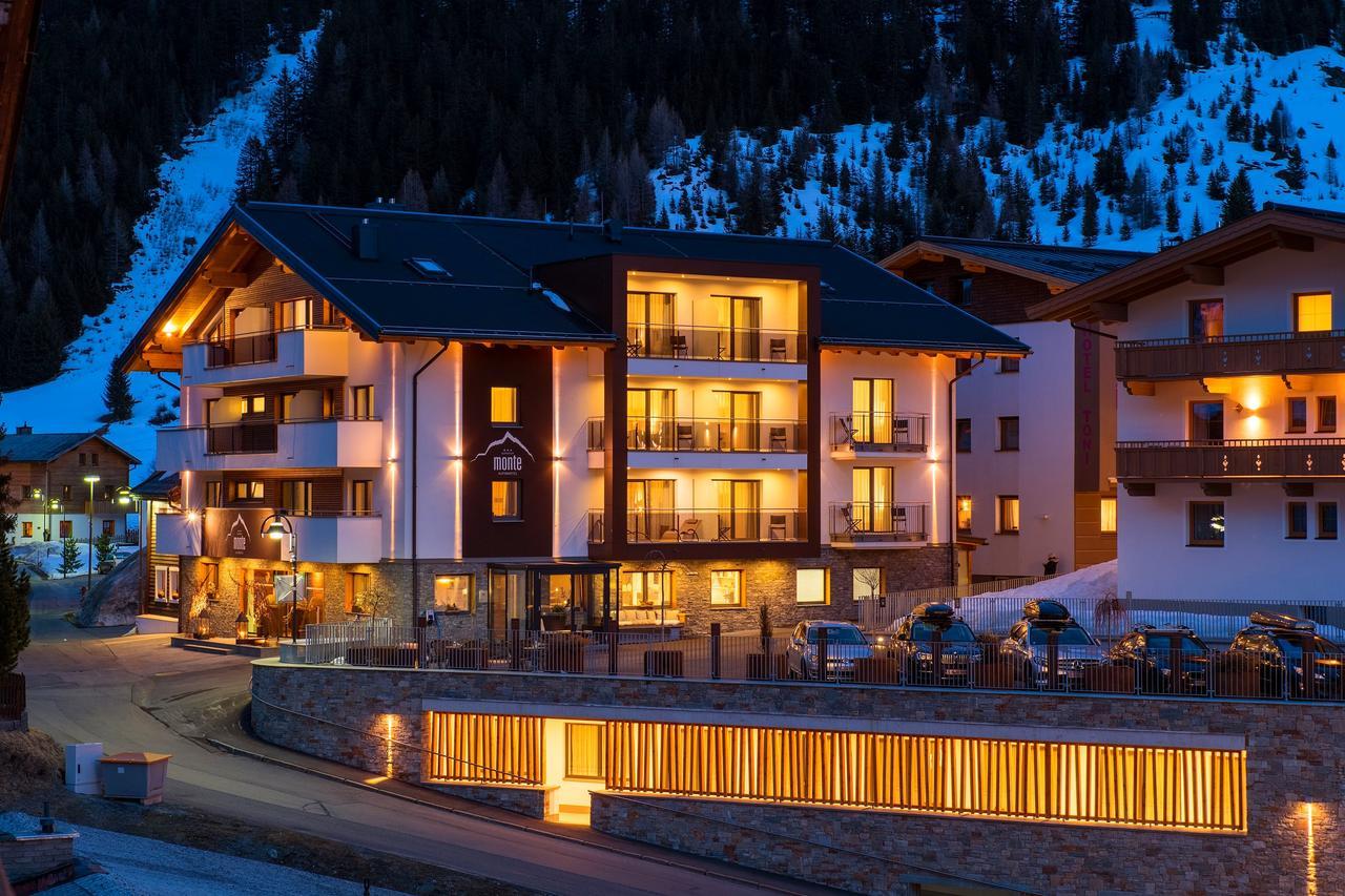 Alpinhotel Monte Superior - Silvretta Card Premium Betrieb 갈투르 외부 사진